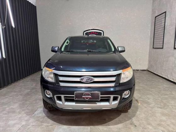 FORD RANGER 2.2 XL 4X4 CD 16V DIESEL 4P MANUAL FORD RANGER 2.2 XL 4X4 CD 16V DIESEL 4P MANUAL